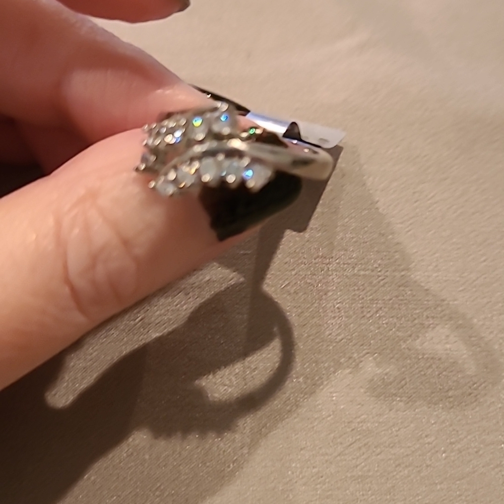 Cubic zirconia stainless steel multi stone ring - Picture 9 of 9